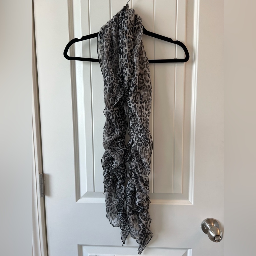 Animal‎ print scarf whimsygoth
